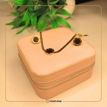 Virsah Black Elegance Necklace Set | Dual-Tone Gold & Black Round Pendant