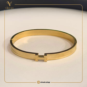 Virsah Premium Gold-Tone “H” Bangle Bracelet – Elegant Artificial Jewelry for Women