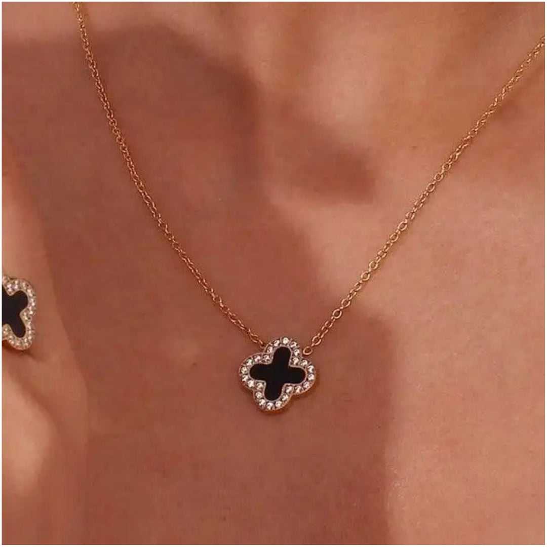 5 Clover Midnight Bracelet with Cartier-Inspired Love Bangle