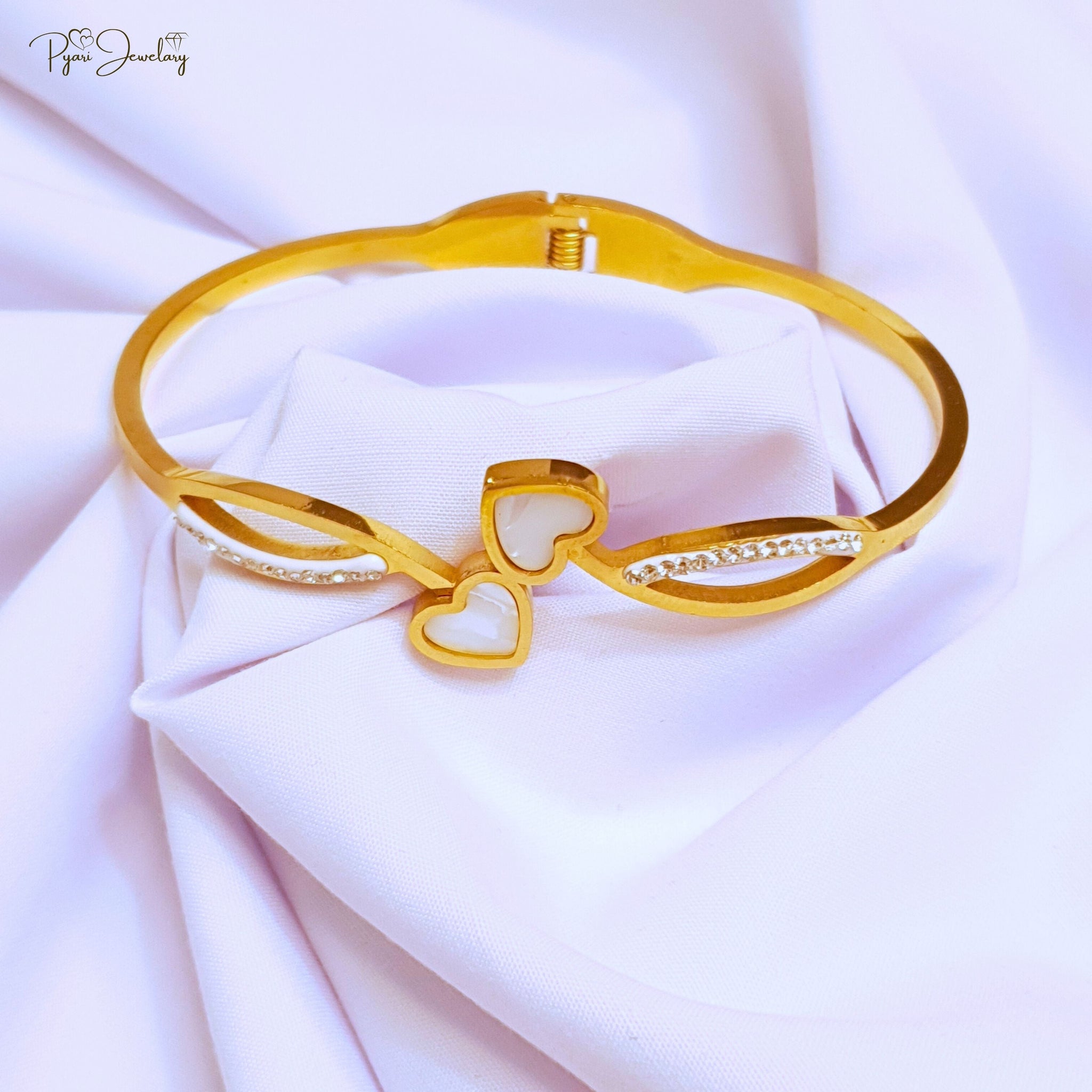 Chic Bracelets for Women - Trendy & Elegant Designs