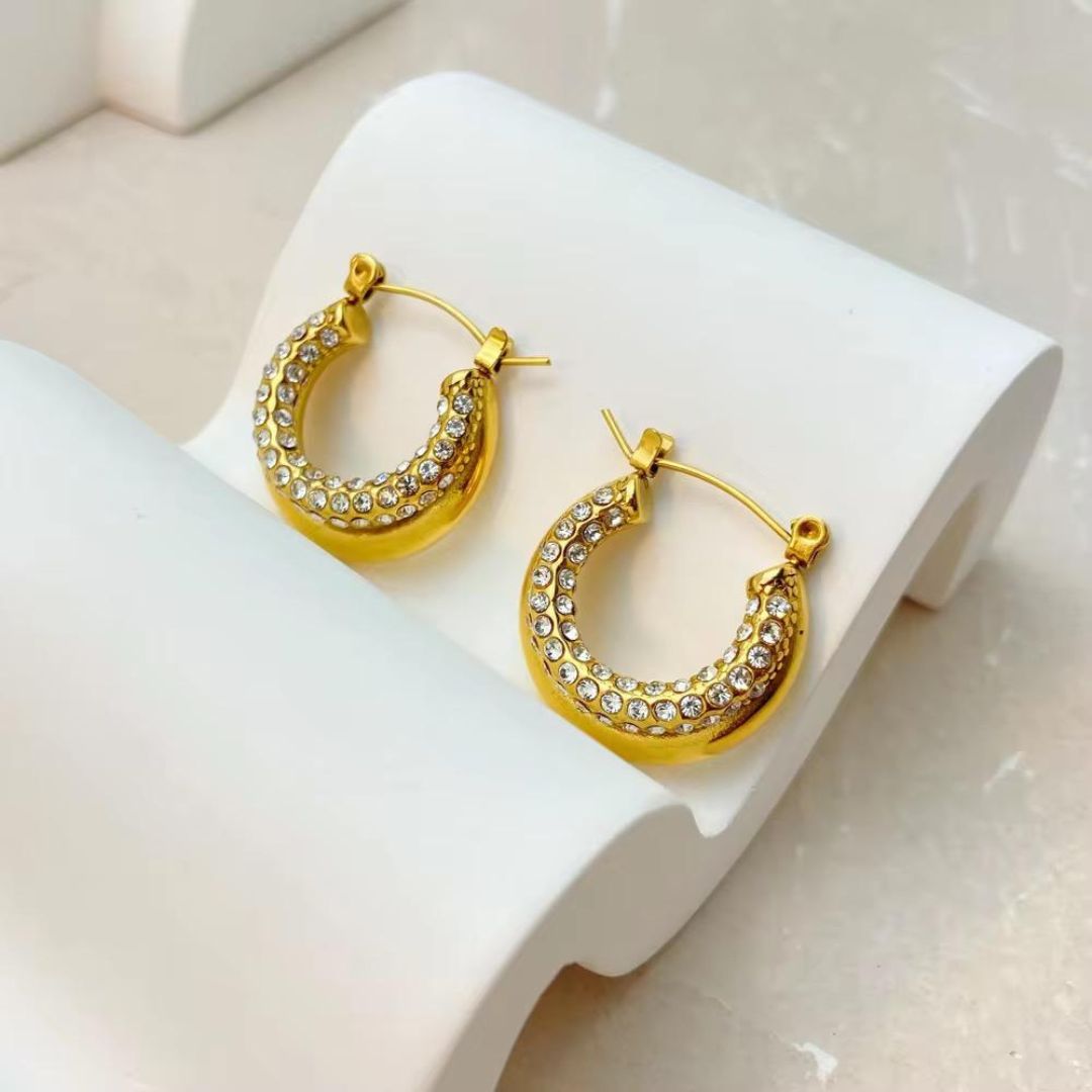 Floral Design Earrings for a Soft Touch