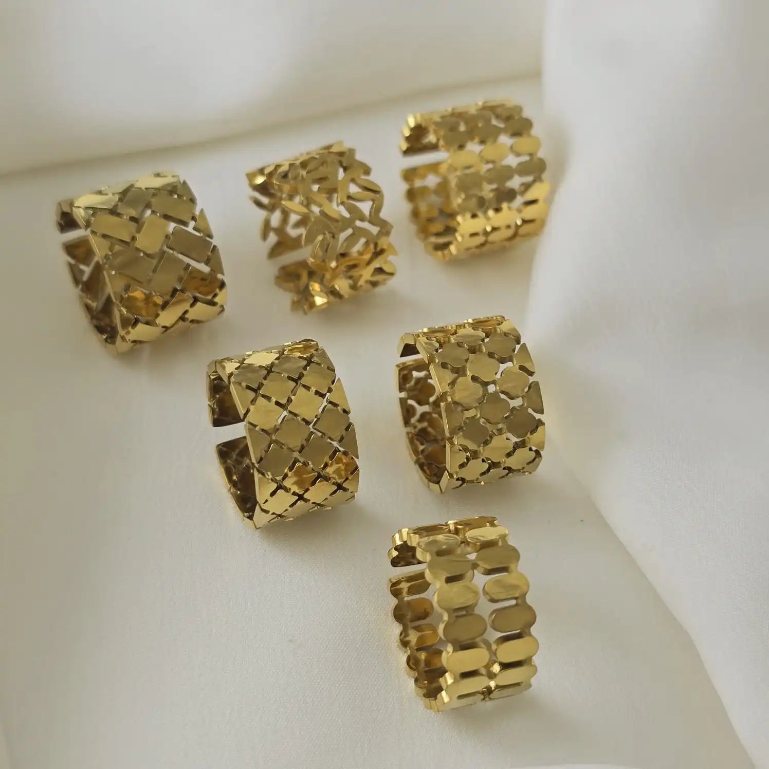 Lattice Luxe Handcuff – Elegance by The Gilded Gems